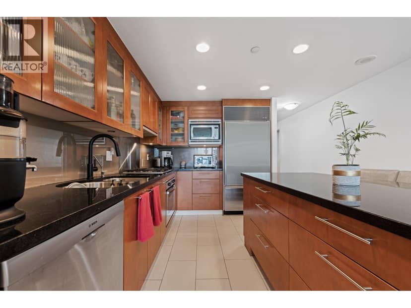 902 1650 BAYSHORE DRIVE, Vancouver, photo 8