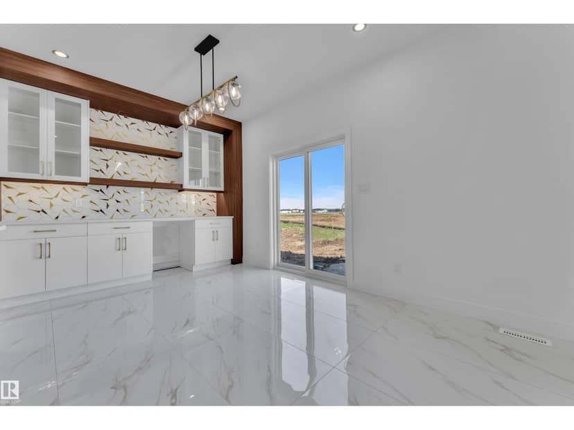 2258 63 AV — photo 35 of 40