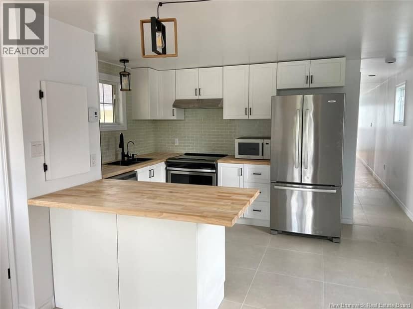 28 Le Paradis Street — photo 2 of 17