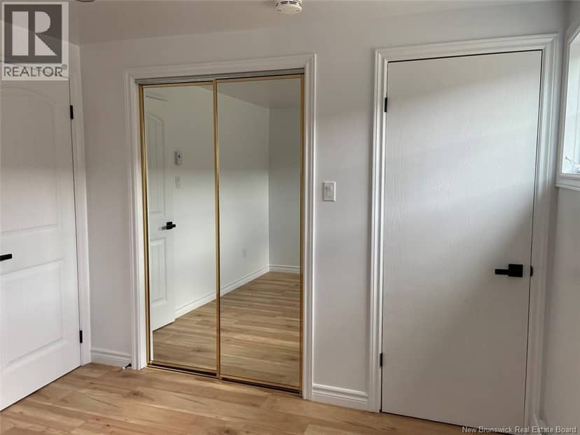28 Le Paradis Street — photo 7 of 17