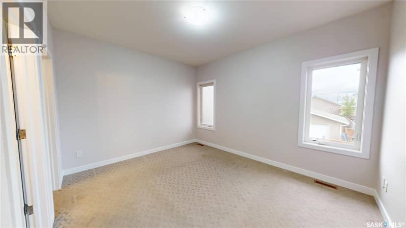 239 Bentley COURT — photo 12 of 40