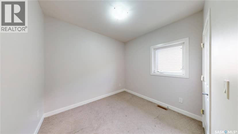 239 Bentley COURT — photo 16 of 40