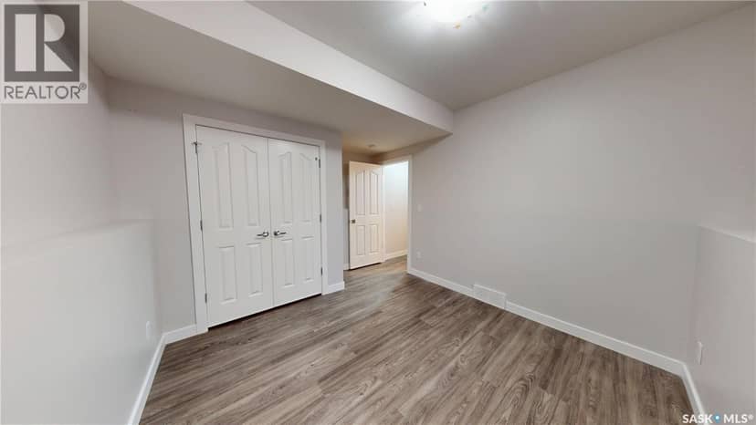 239 Bentley COURT — photo 32 of 40