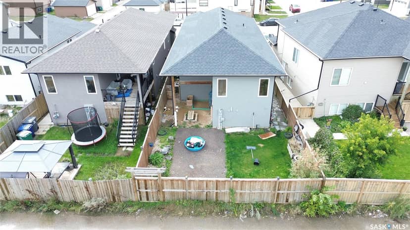 239 Bentley COURT — photo 36 of 40