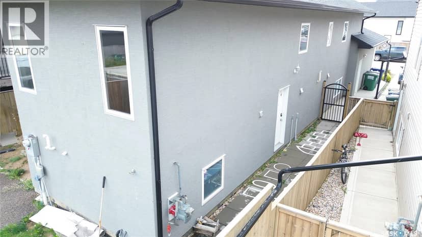 239 Bentley COURT — photo 39 of 40
