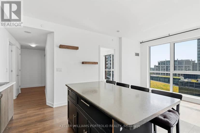1009 - 50 Bruyeres Mews — photo 19 of 36