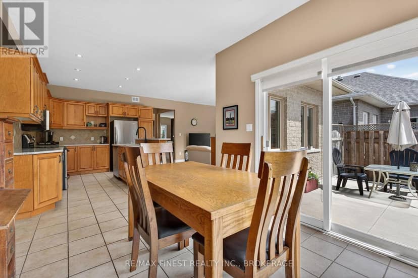 417 McCallum Street — photo 14 of 40