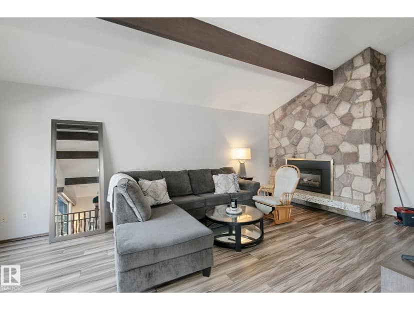 10807 54 AV NW, Edmonton, photo 6