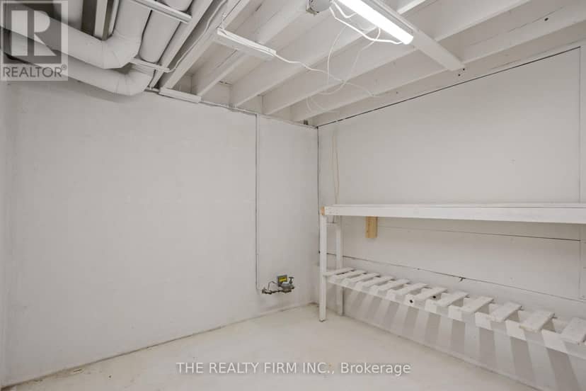22 Milford Crescent — photo 37 of 40