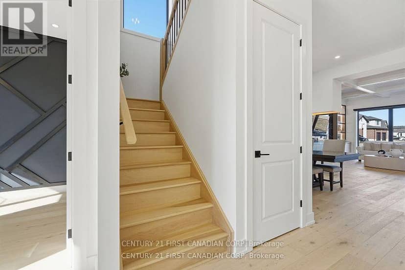 1673 Medway Park Drive — photo 33 of 40