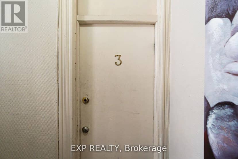 88 Maclaren Street — photo 18 of 40