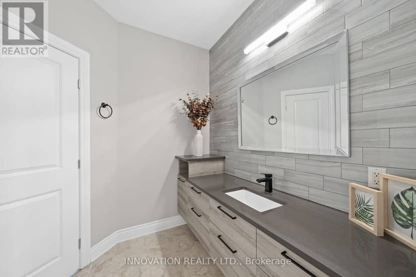 6635 Old Forest Drive — photo 17 of 40