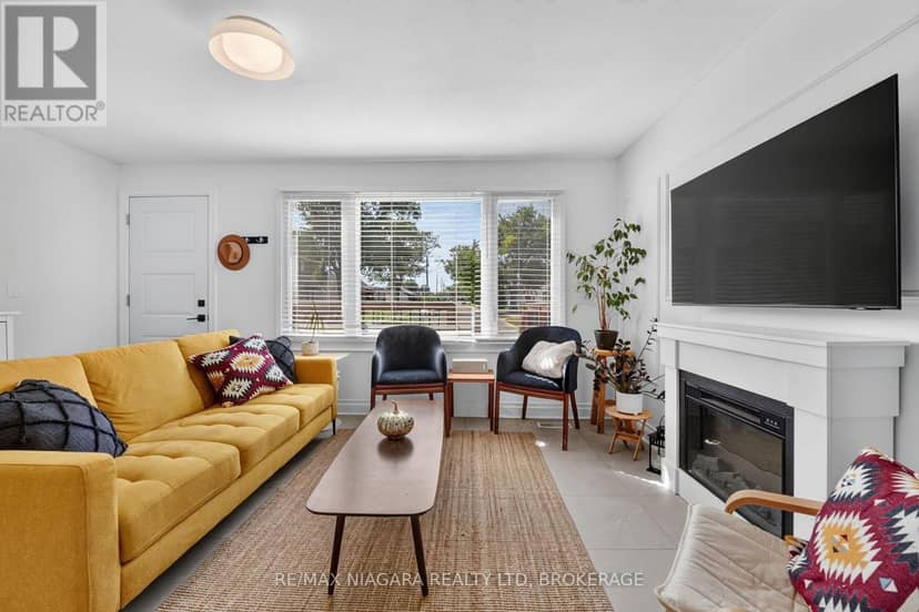 10 Churchill Avenue — photo 7 of 40