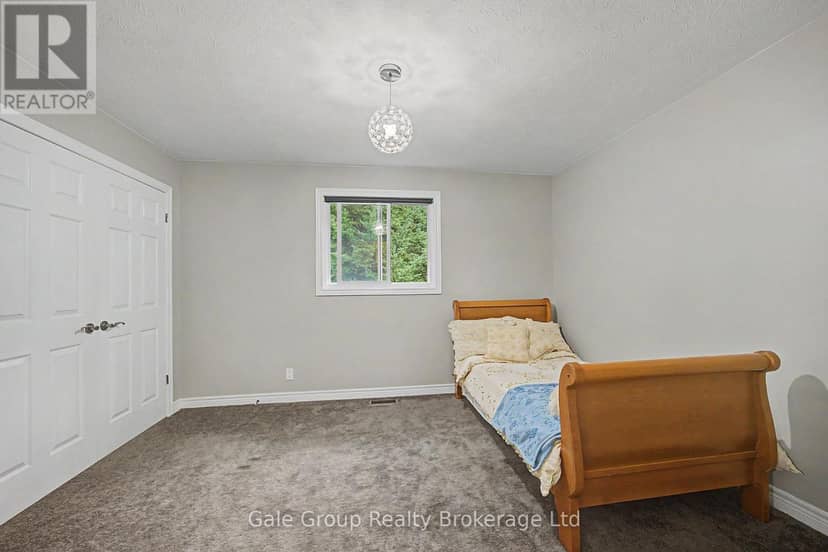 65 Wintergreen Crescent — photo 23 of 40