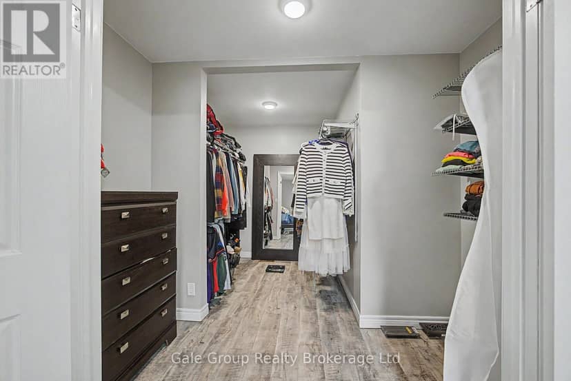 65 Wintergreen Crescent — photo 26 of 40