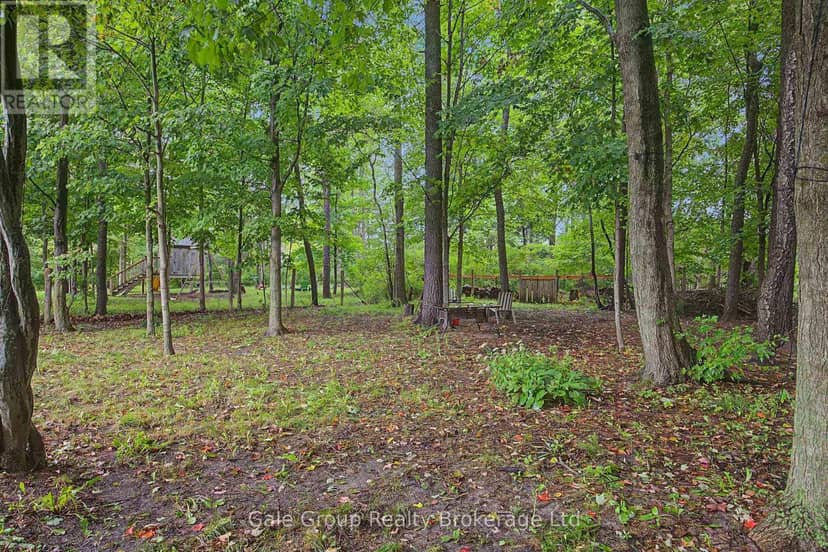 65 Wintergreen Crescent — photo 7 of 40