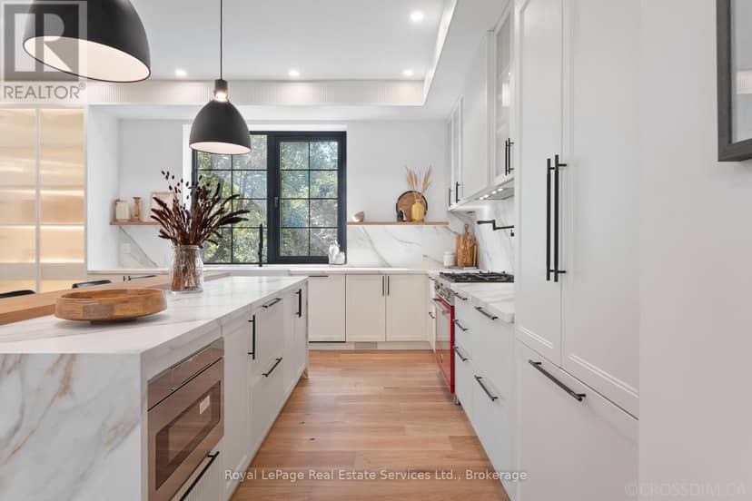480 Scarsdale Crescent — photo 13 of 40