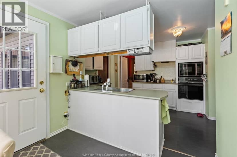 858 Chilver — photo 13 of 35