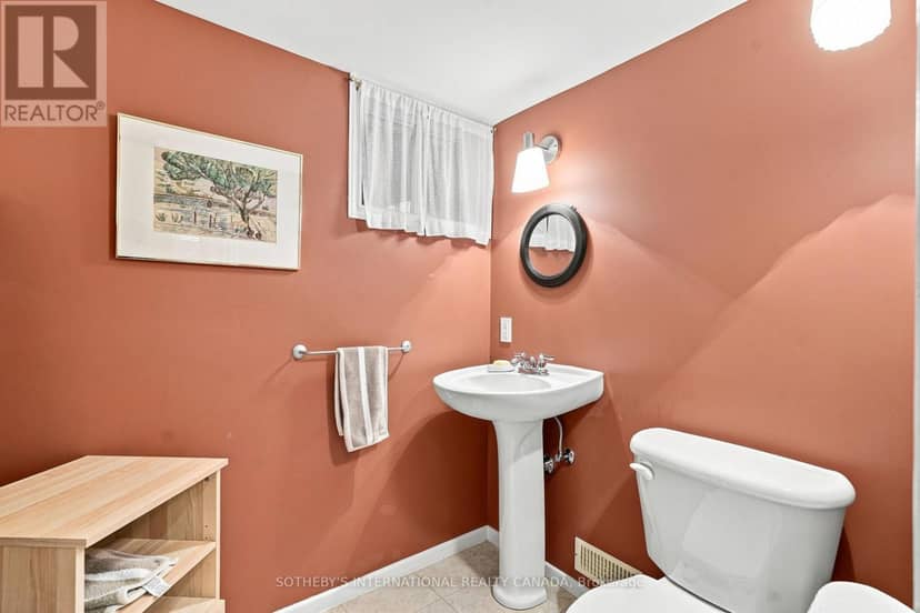 356 Howland Avenue — photo 21 of 30