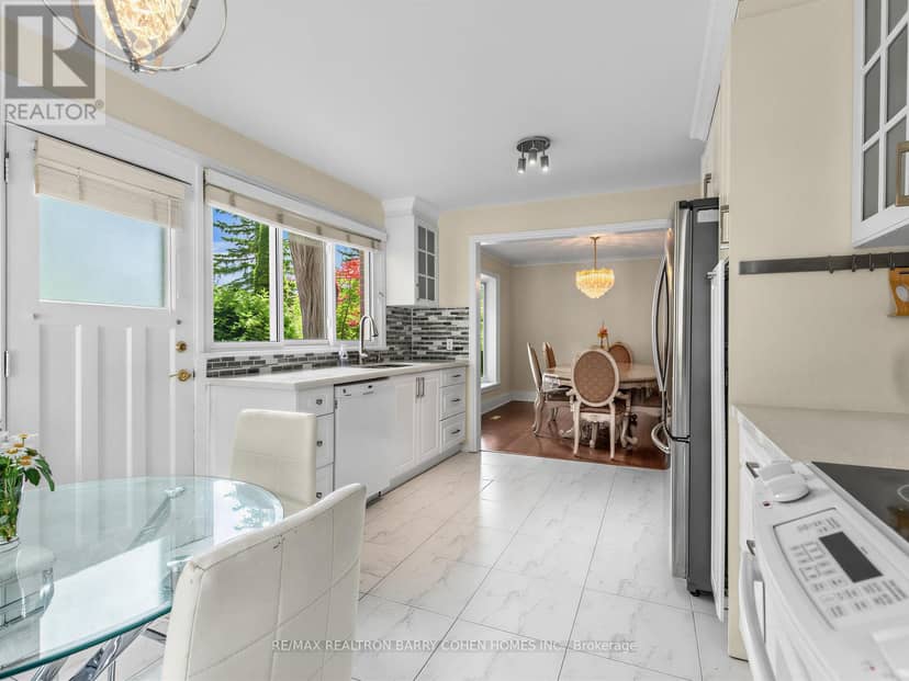 8 Boldmere Crescent — photo 12 of 26