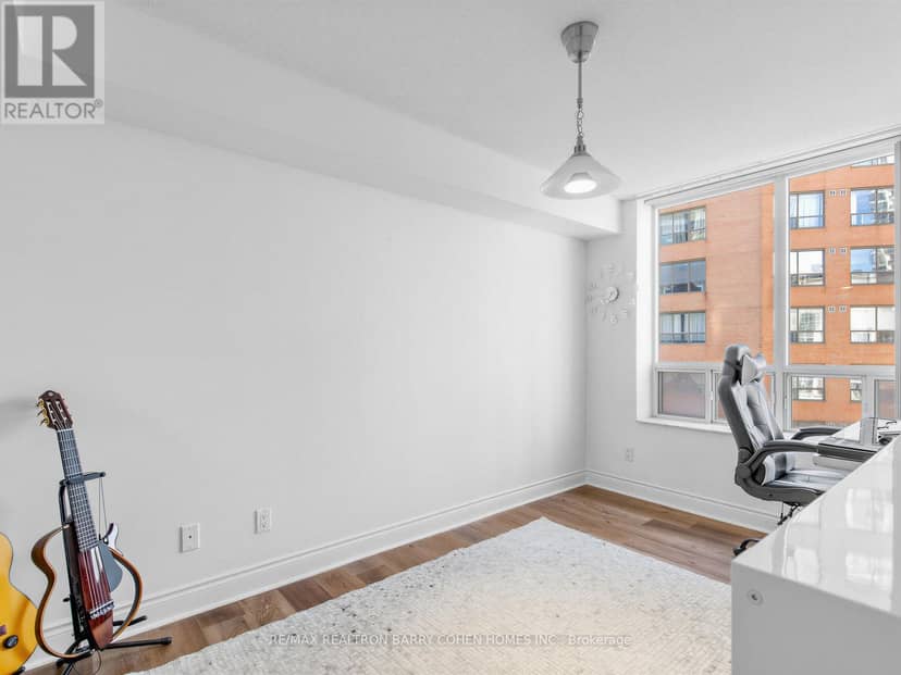 812 - 5418 Yonge Street — photo 20 of 33