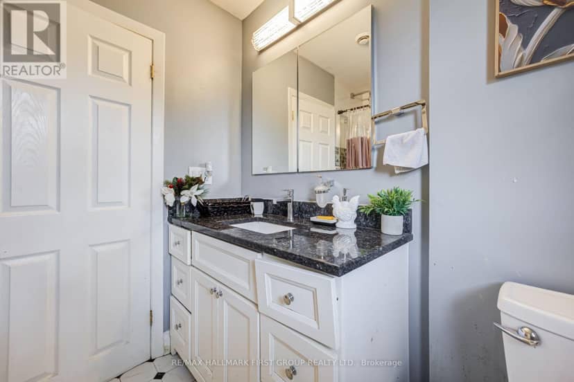 180 Sherwood Avenue — photo 11 of 24