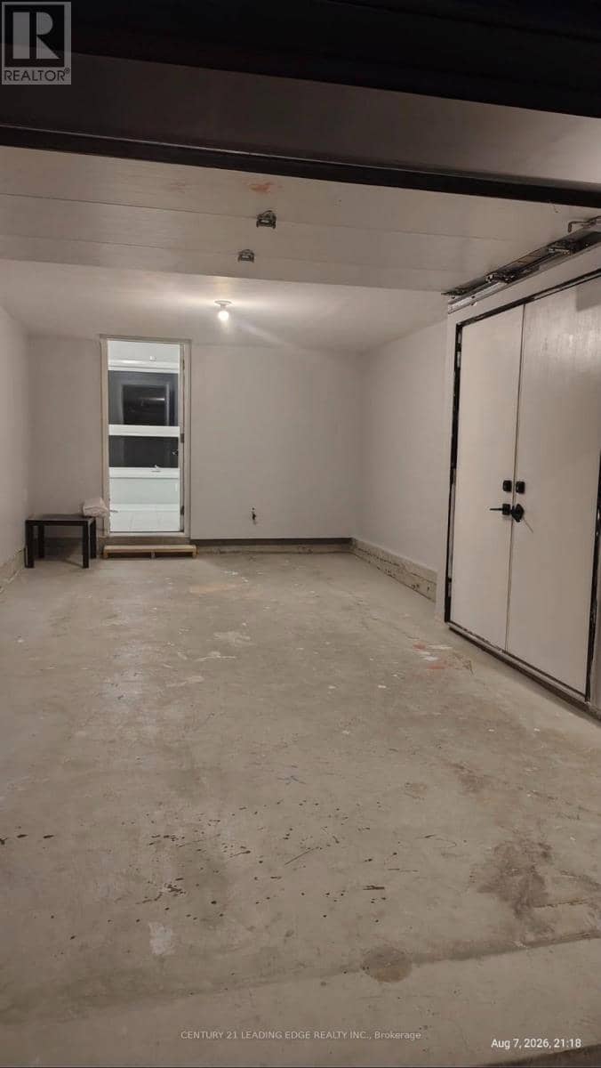 109 Fairlane Avenue S — photo 18 of 18