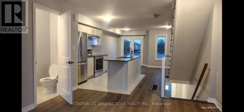 109 Fairlane Avenue S — photo 3 of 18