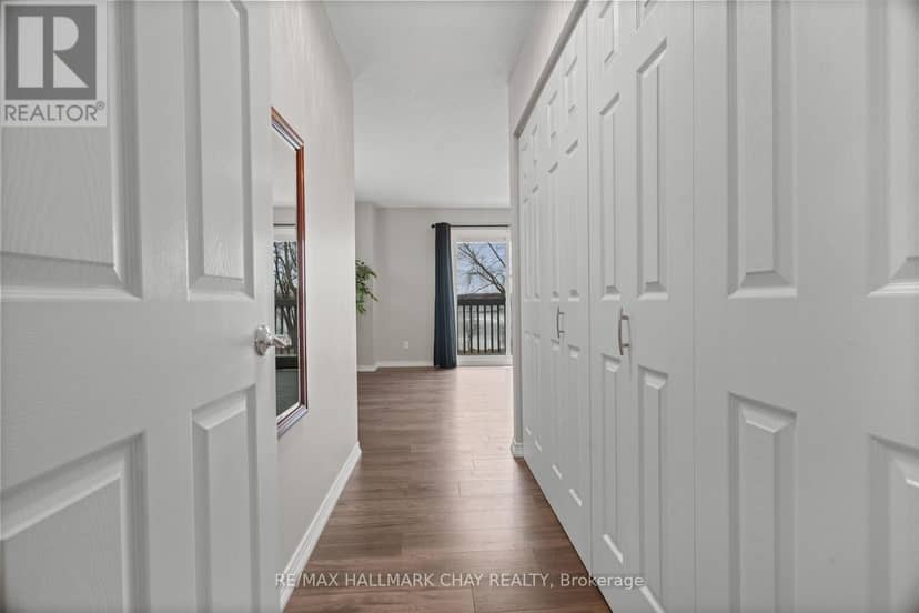 4 - 1 Olive Crescent — photo 20 of 40