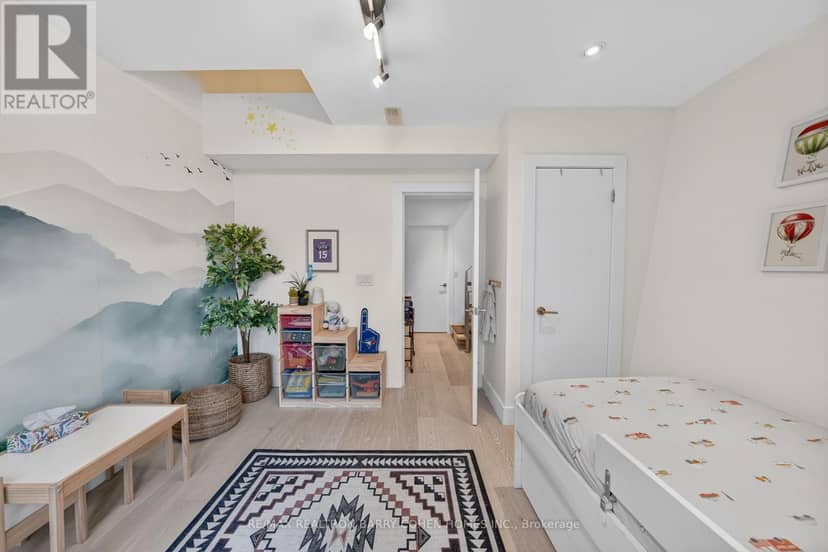 120 Hope Street — photo 19 of 35