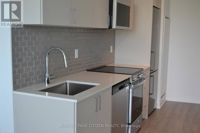 246 - 1005 Dundas Street E — photo 16 of 33