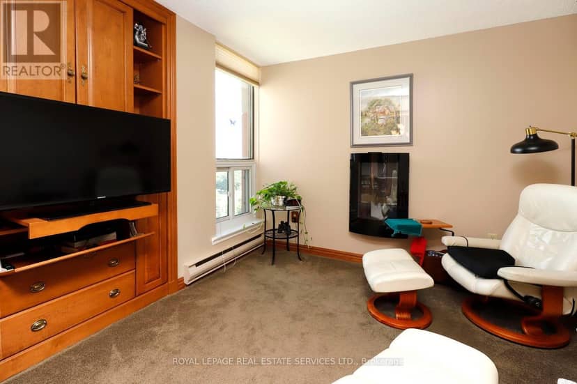1103 - 965 Inverhouse Drive — photo 14 of 40