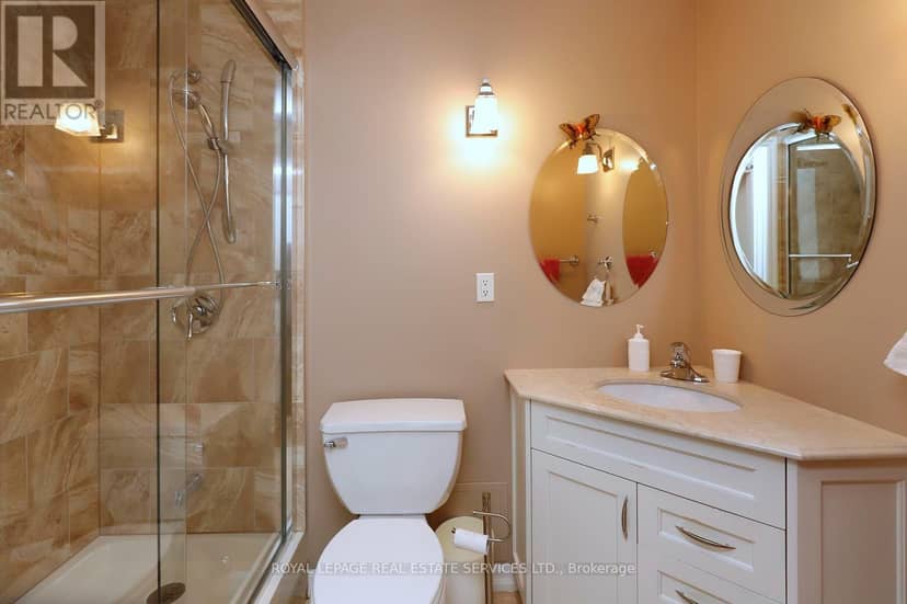 1103 - 965 Inverhouse Drive — photo 25 of 40