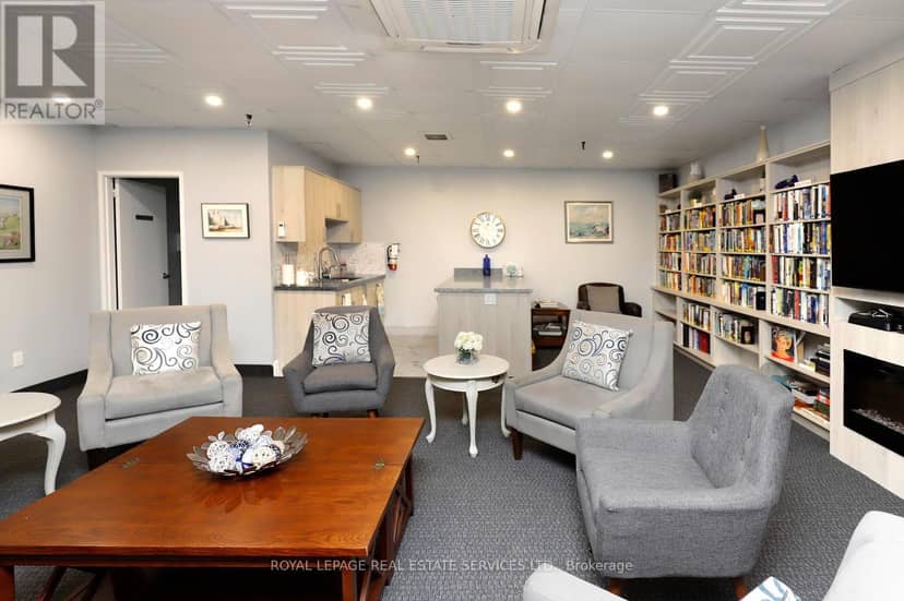 1103 - 965 Inverhouse Drive — photo 38 of 40