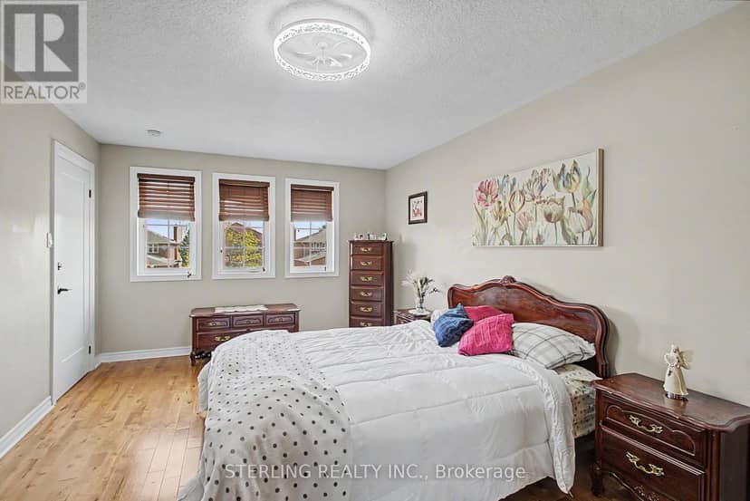 72 Sunforest Drive — photo 27 of 37