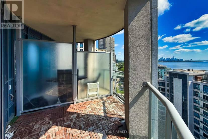 1504 - 2087 Lake Shore Boulevard W — photo 30 of 38