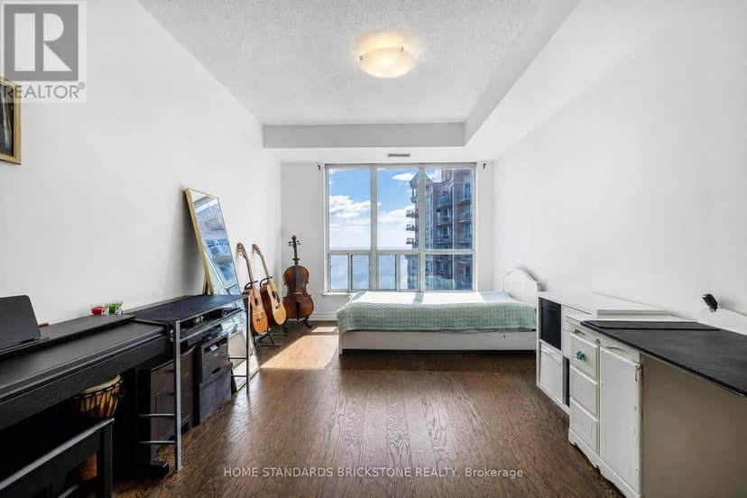 1504 - 2087 Lake Shore Boulevard W — photo 7 of 38