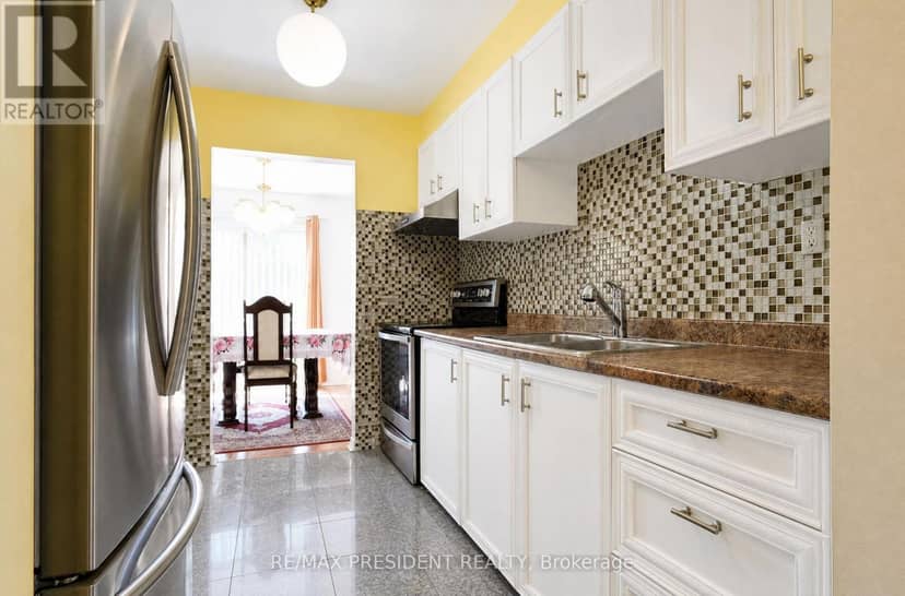 29 Norbrook Crescent — photo 7 of 23