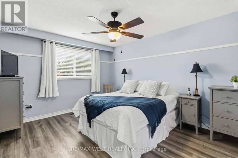 41 Winterfold Drive — photo 19 of 33