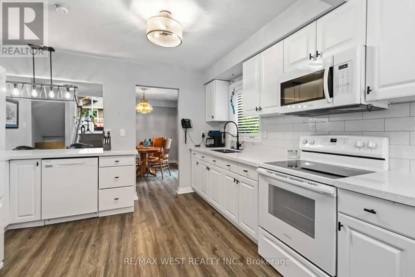41 Winterfold Drive — photo 6 of 33