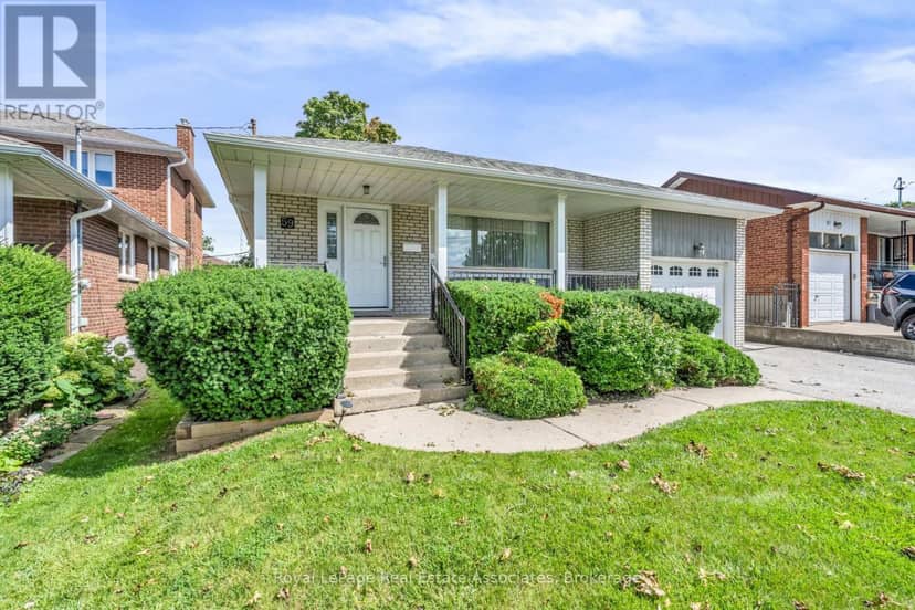 59 Stapleton Drive — photo 2 of 40