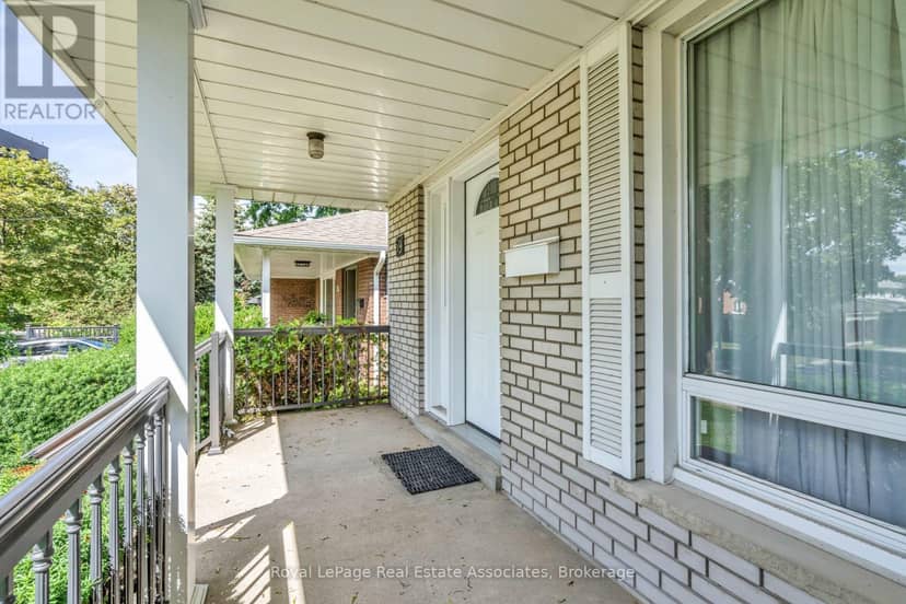 59 Stapleton Drive — photo 4 of 40