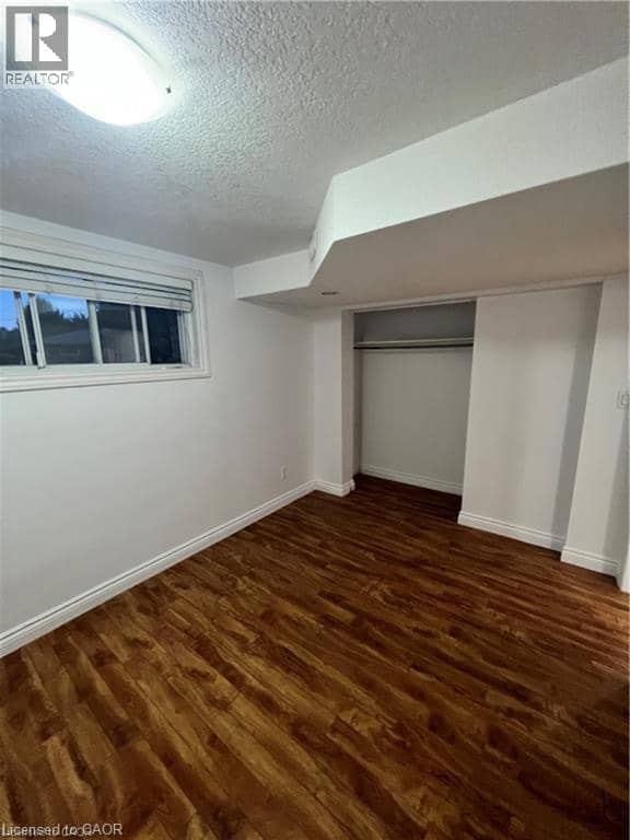 119 WALKER Street — photo 16 of 21