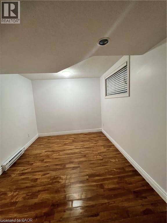 119 WALKER Street — photo 17 of 21