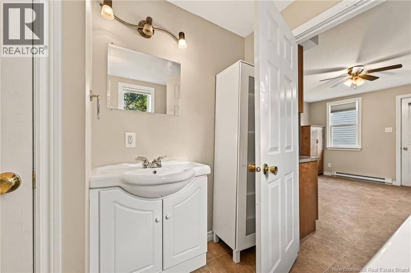 210 Broadway Street — photo 18 of 38