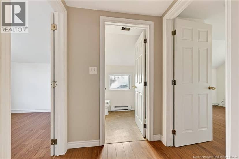 210 Broadway Street — photo 22 of 38