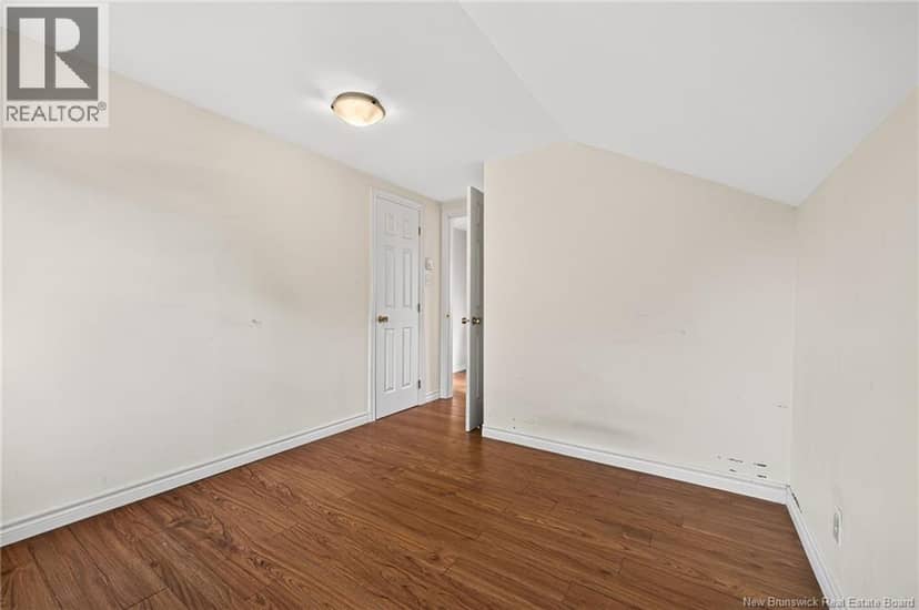 210 Broadway Street — photo 29 of 38