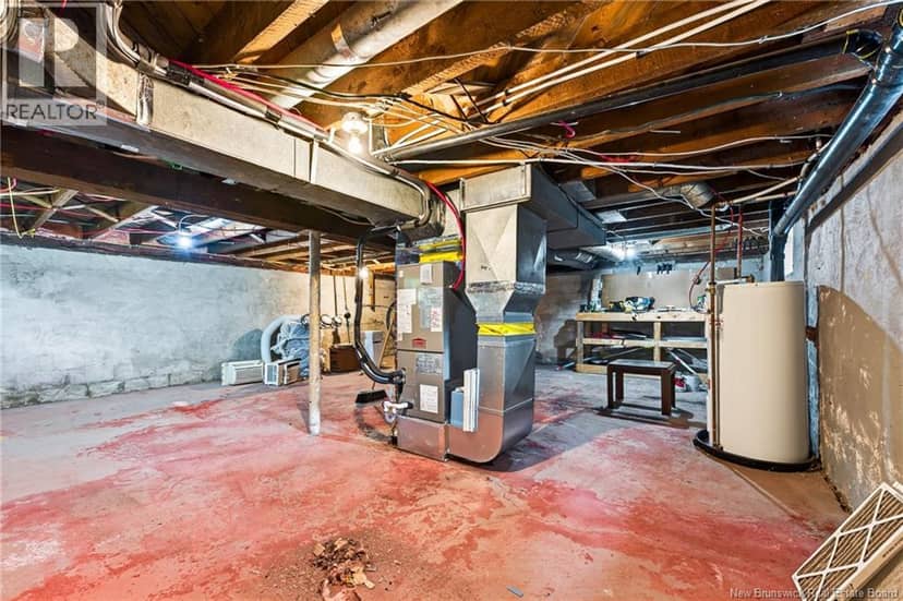 210 Broadway Street — photo 34 of 38