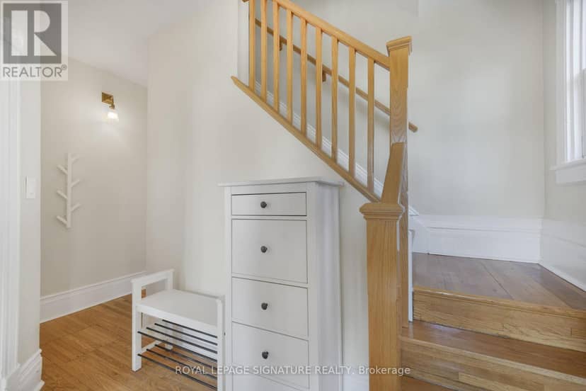 141 York Street — photo 7 of 36