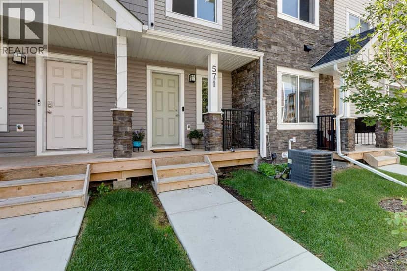 571 Canals Crossing SW, Airdrie, photo 2